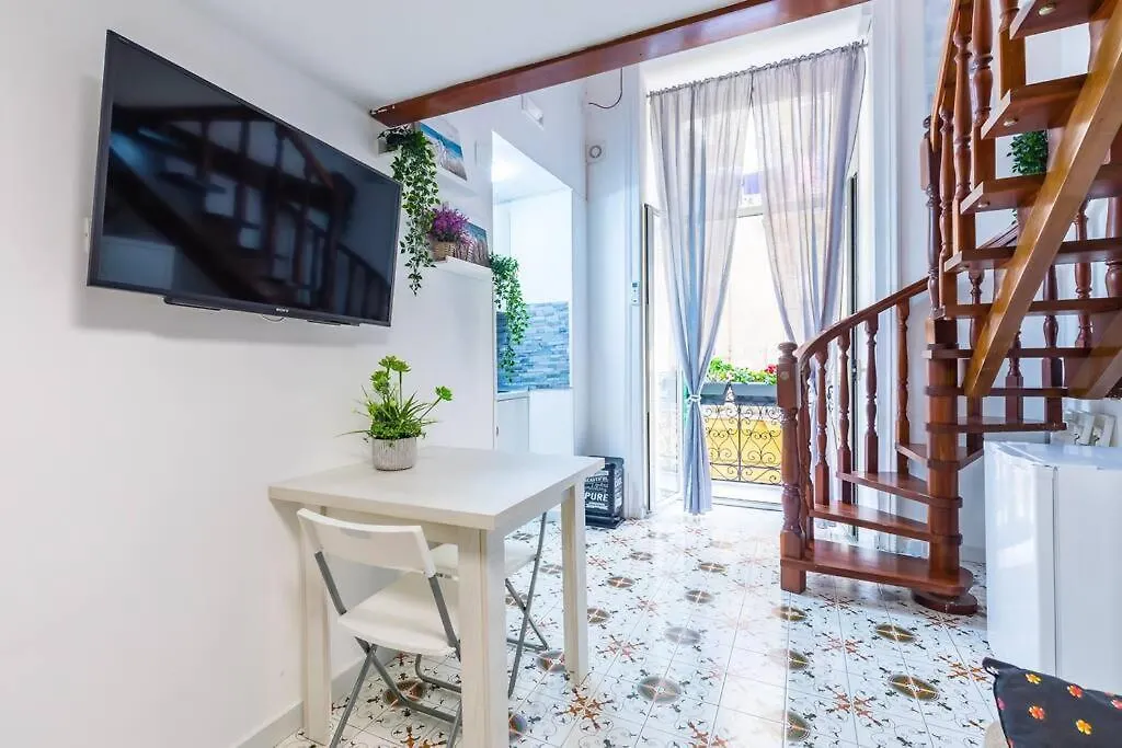 Apartment Nel Cuore Di Napoli